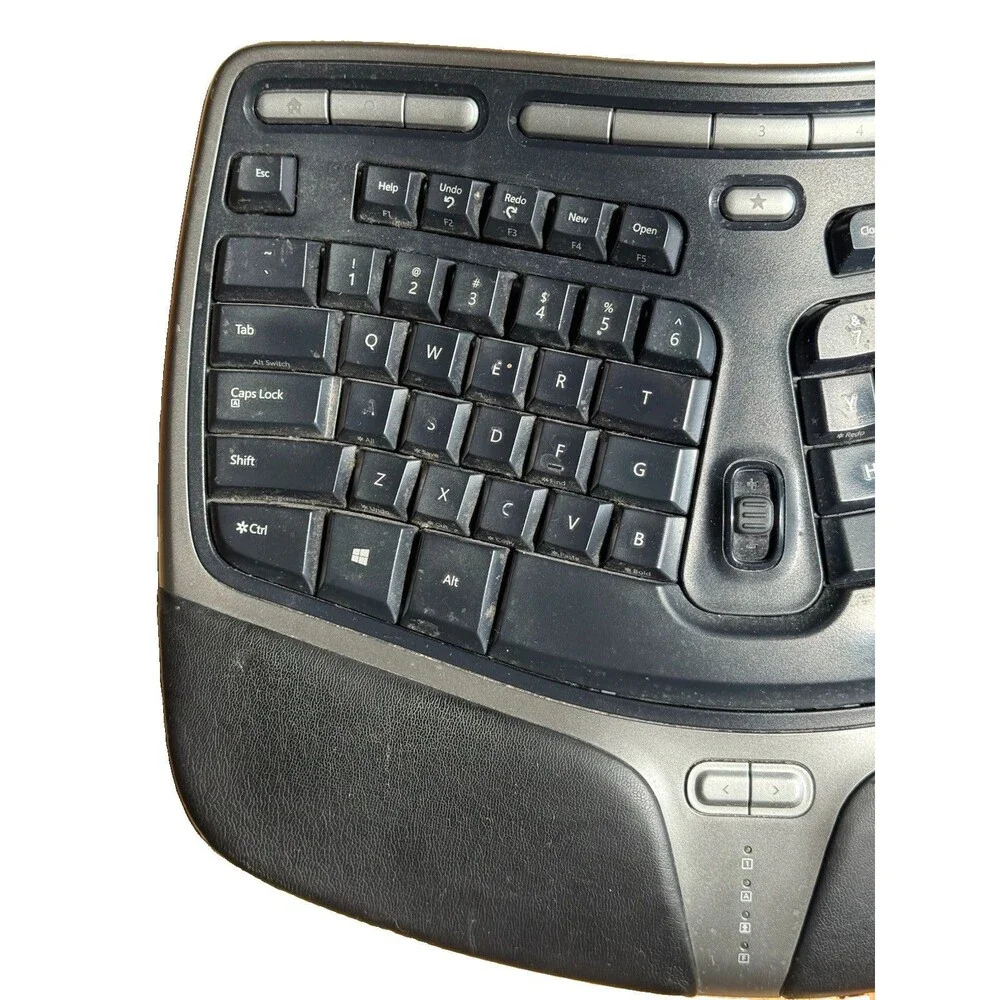 Microsoft Natural Ergonomic Keyboard 4000 v1.0 KU-0462 USB Wired See Photos